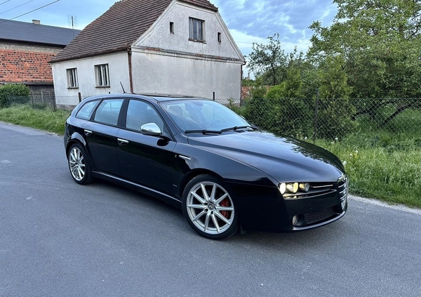 Alfa Romeo 159 cena 25000 przebieg: 148000, rok produkcji 2009 z Jarocin małe 121